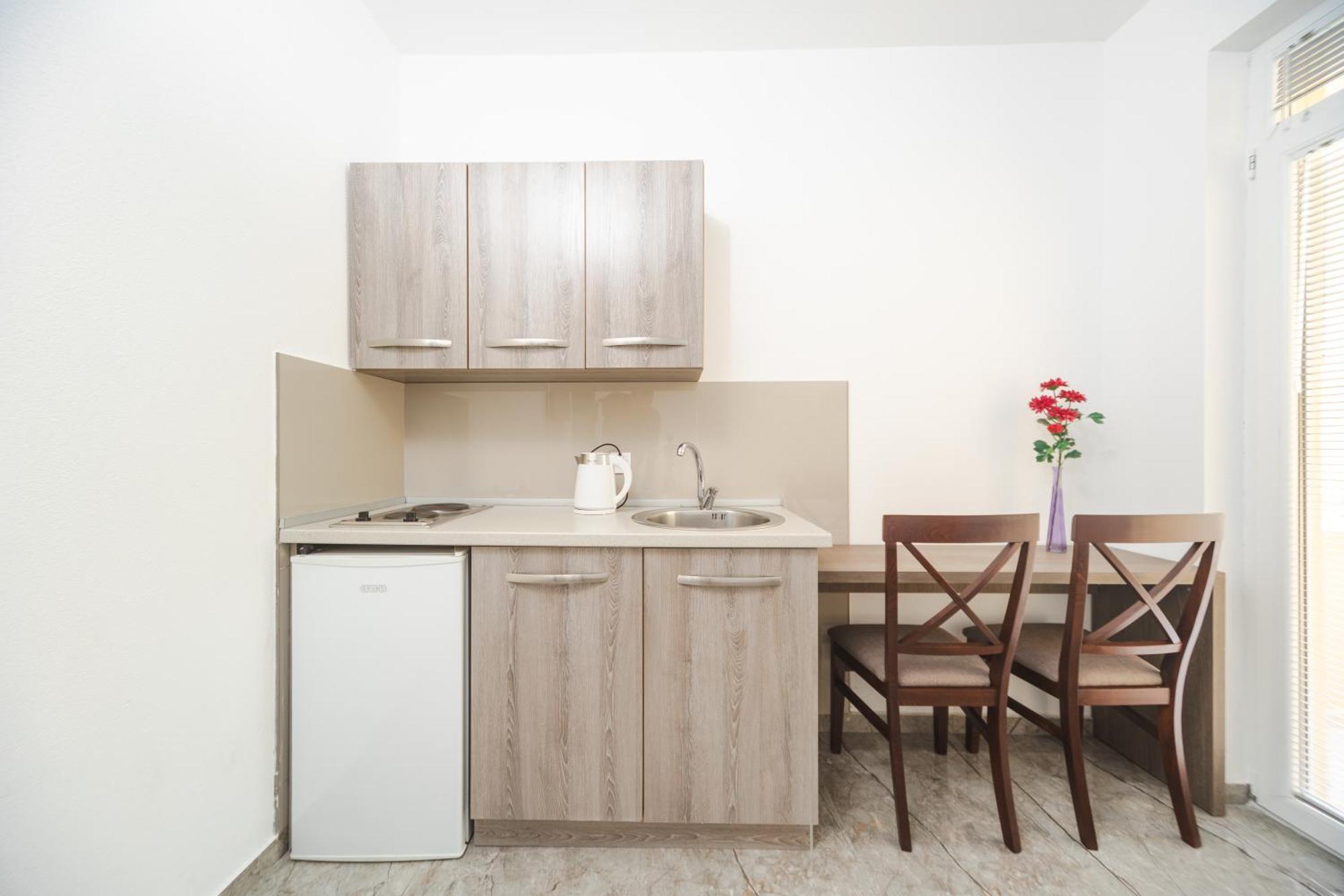 Apartmani Agape Petrovac ภายนอก รูปภาพ