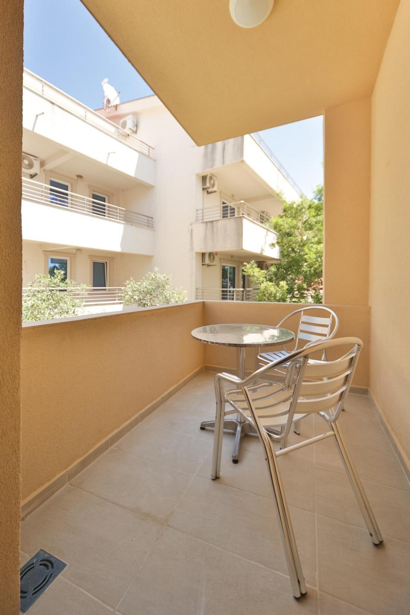 Apartmani Agape Petrovac ภายนอก รูปภาพ