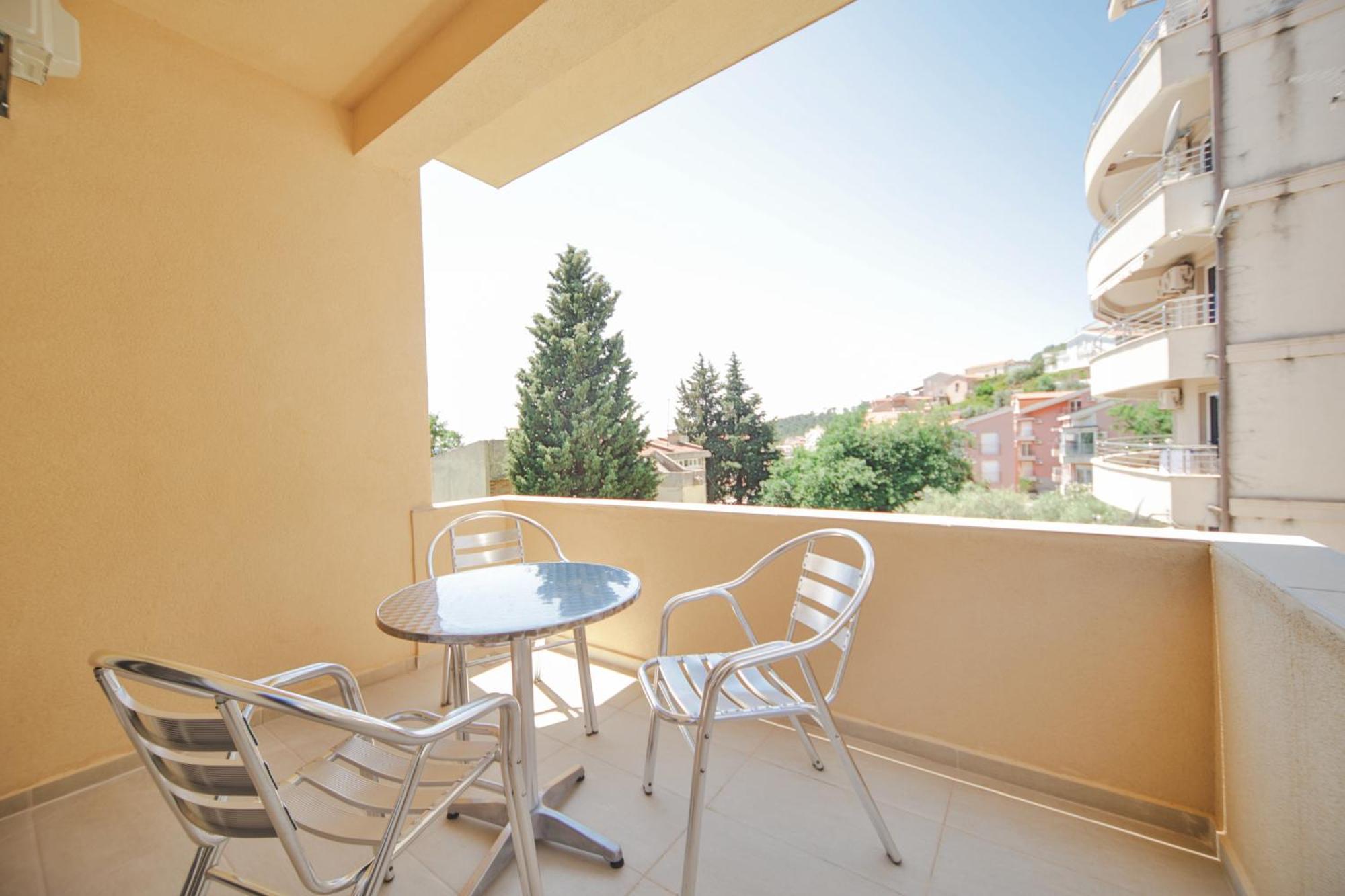 Apartmani Agape Petrovac ภายนอก รูปภาพ