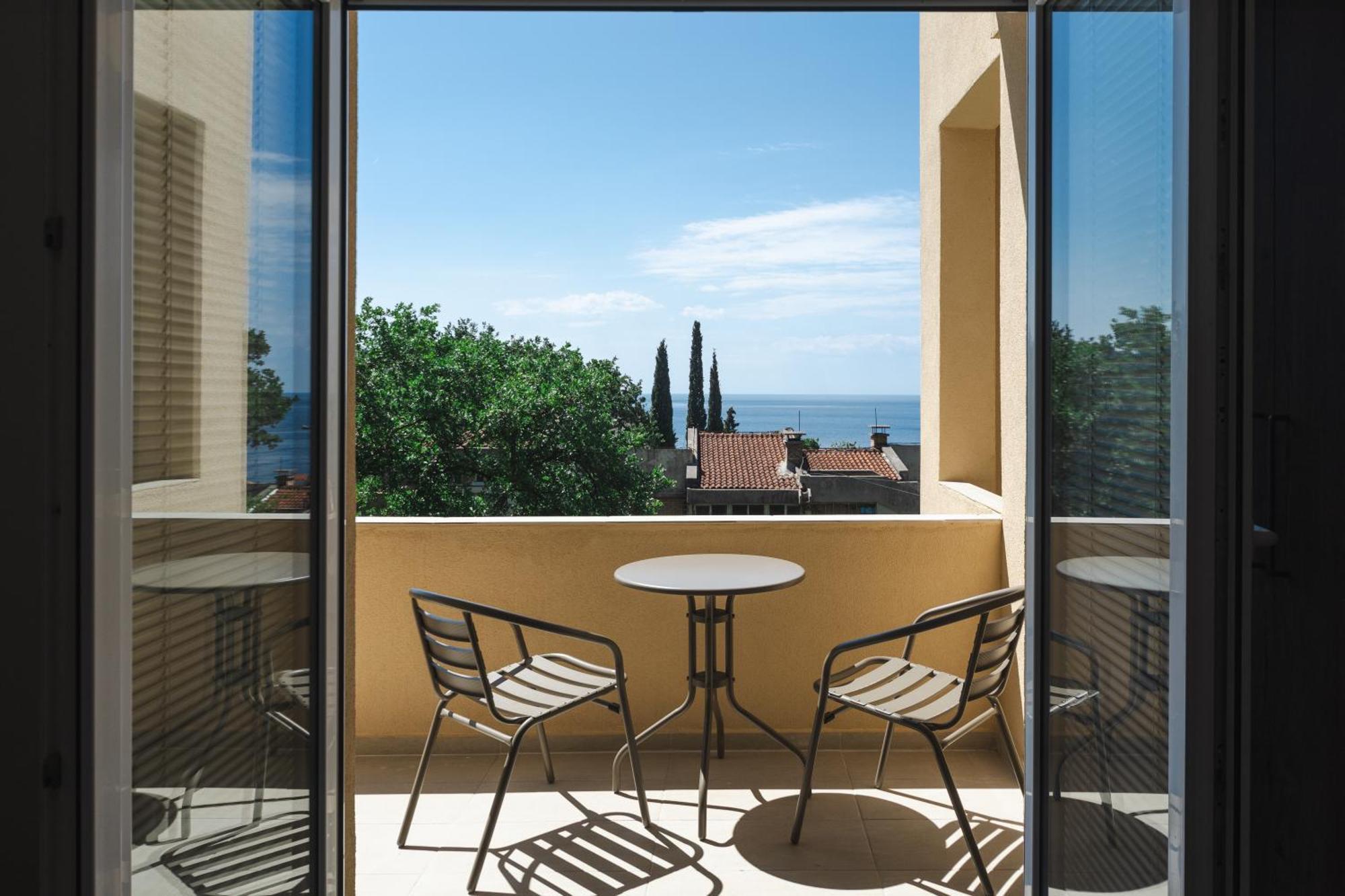 Apartmani Agape Petrovac ภายนอก รูปภาพ