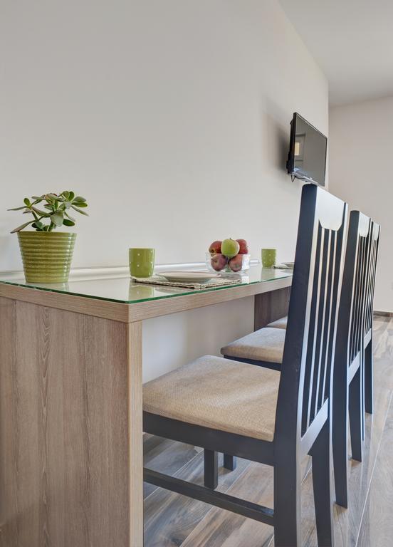 Apartmani Agape Petrovac ภายนอก รูปภาพ