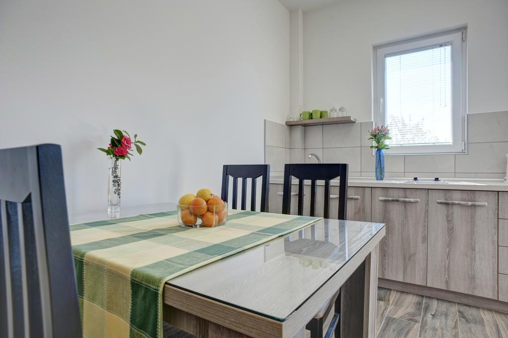 Apartmani Agape Petrovac ภายนอก รูปภาพ